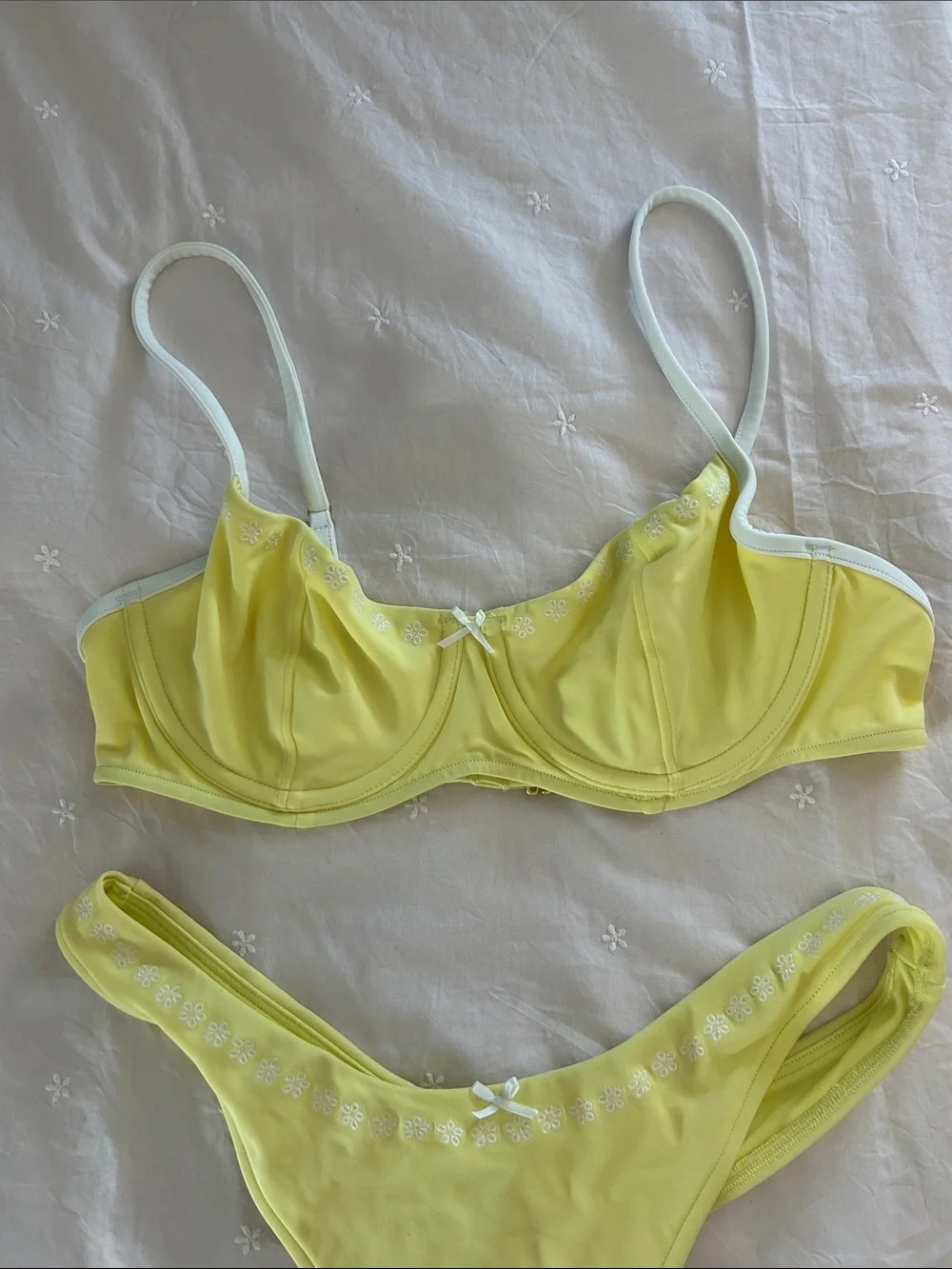 NWT PINK x Frankie’s Bikini Buttercup Set